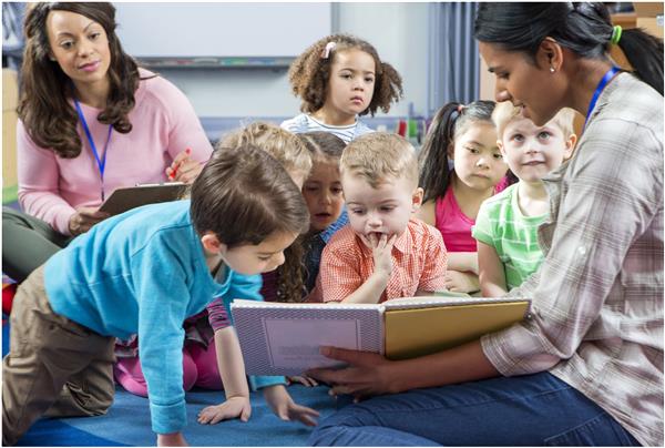 Children reading Children reading